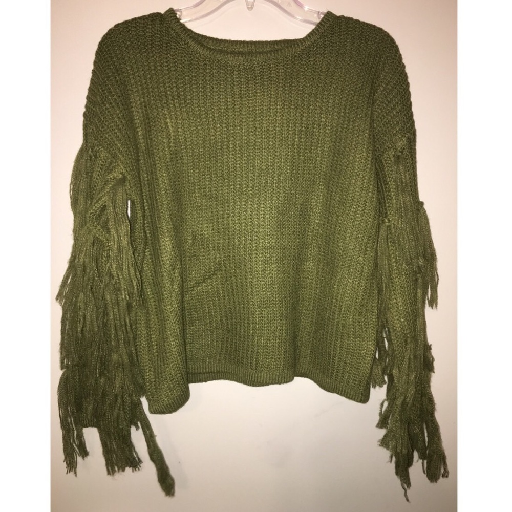 💥FLASH SALE💥 Bohemian Army Green Fringe Sweater - Picture 5 of 5
